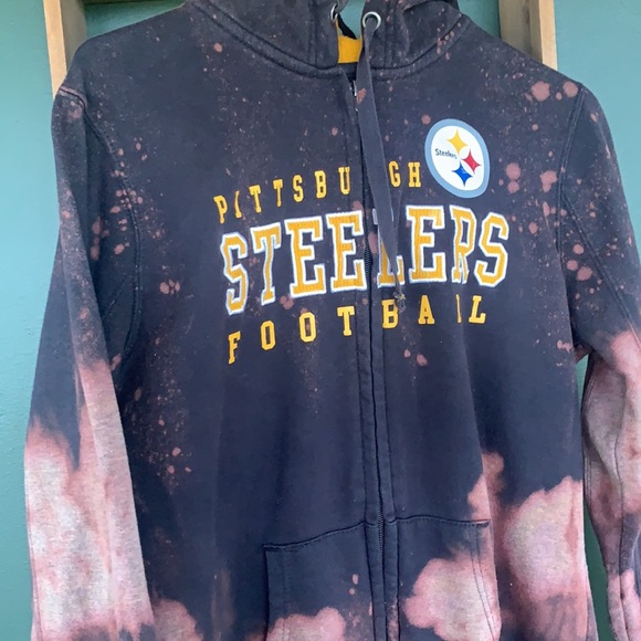 Women’s Custom Bleach Dye Steelers Zip Up-Medium. - Picture 2 of 7